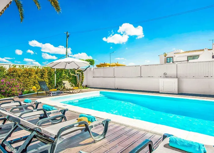 Casa Dos Amigos * Albufeira